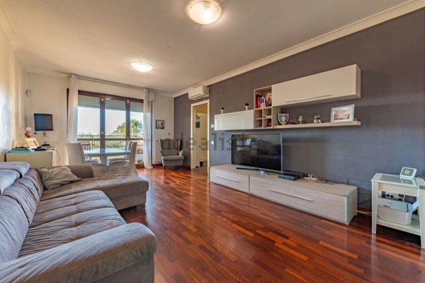 appartamento in vendita a Roma in zona Mezzocammino