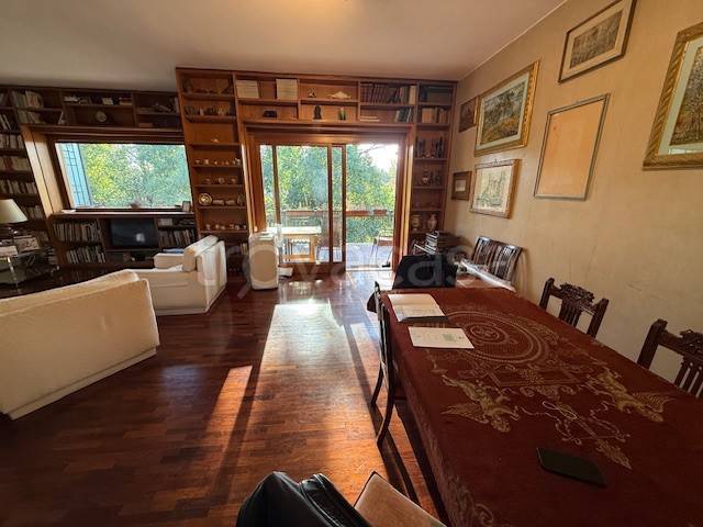 appartamento in vendita a Roma in zona Tor di Quinto