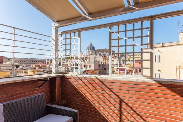 appartamento in vendita a Roma in zona Rione Prati