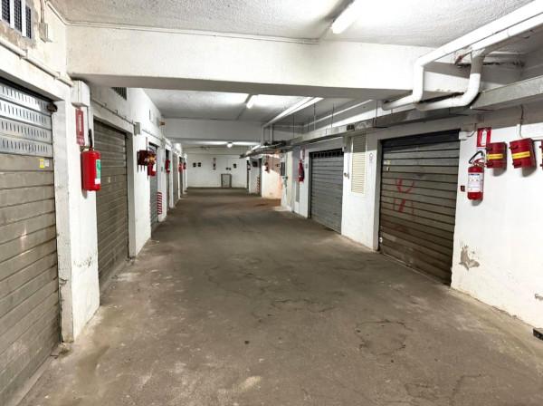 negozio in vendita a Roma in zona Prenestino-Centocelle