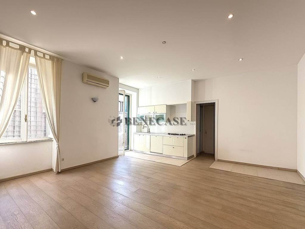 appartamento in vendita a Roma in zona Della Vittoria
