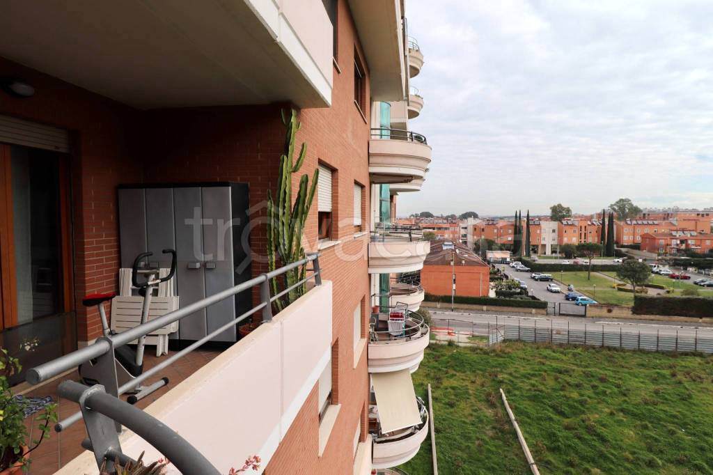 appartamento in vendita a Roma in zona Acilia