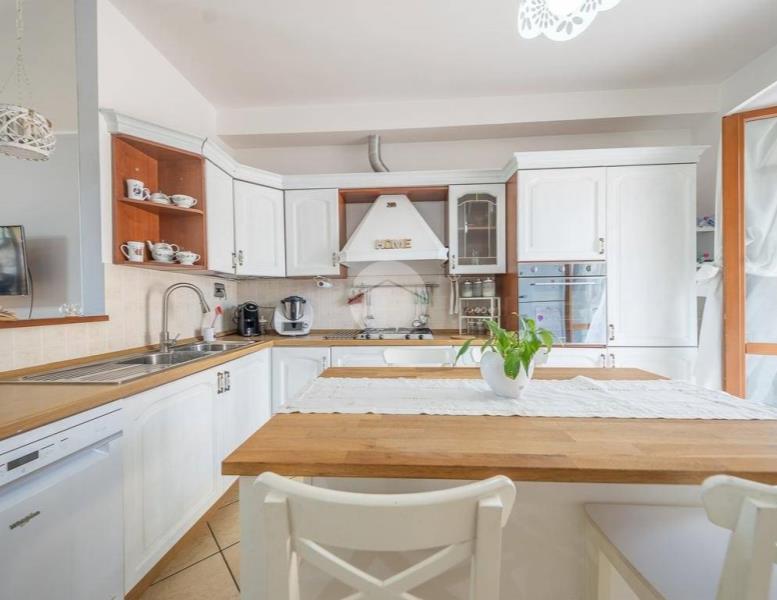 casa indipendente in vendita a Roma in zona Castelverde