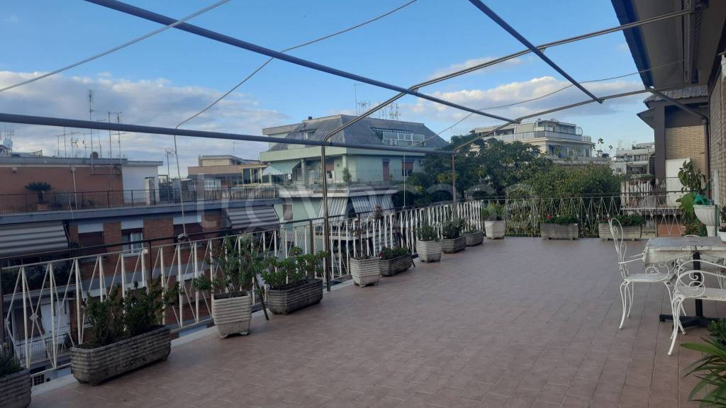 appartamento in vendita a Roma in zona Torrevecchia