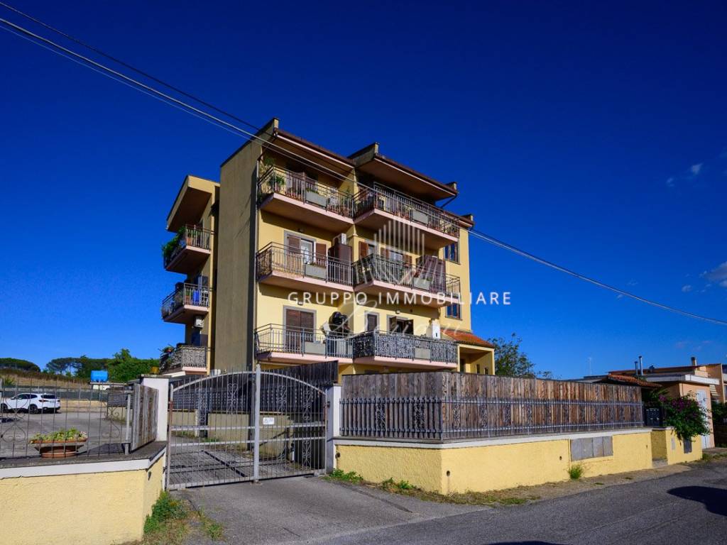 appartamento in vendita a Roma in zona Labaro