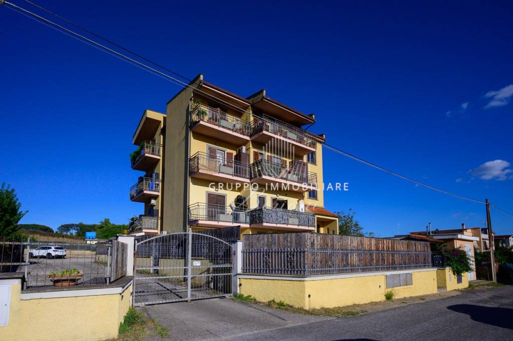 appartamento in vendita a Roma in zona Labaro