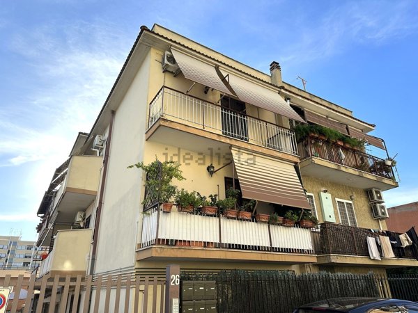 appartamento in vendita a Roma in zona Torre Maura