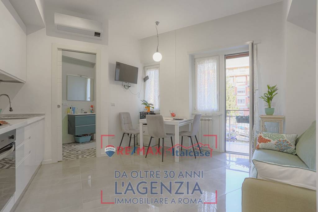appartamento in vendita a Roma in zona Primavalle