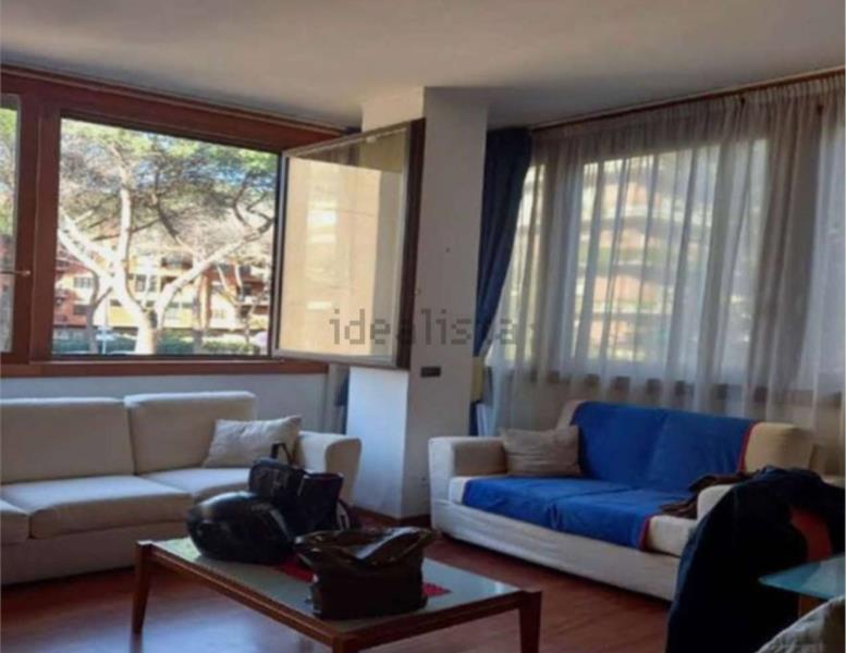 appartamento in vendita a Roma in zona Mostacciano