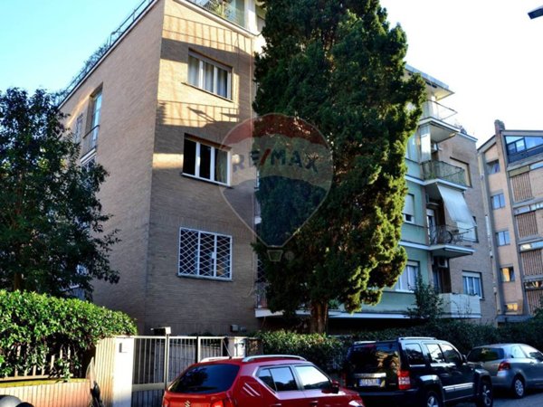 appartamento in vendita a Roma in zona Della Vittoria