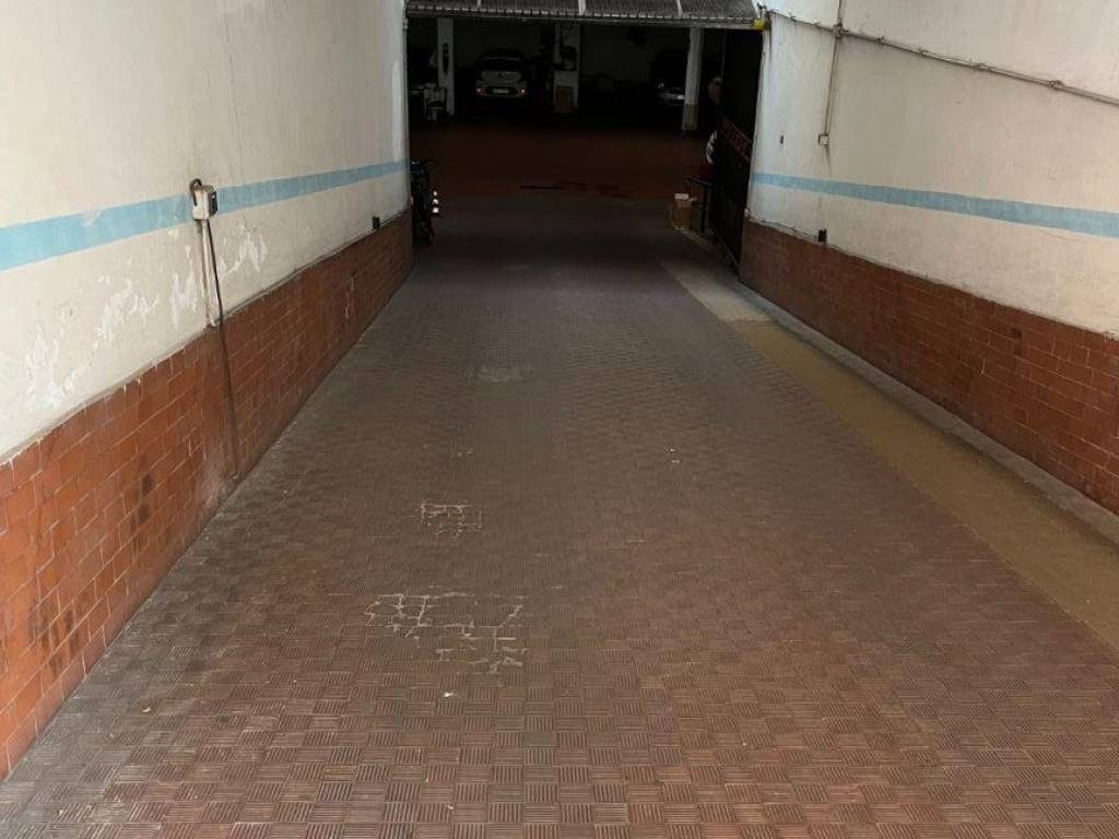 negozio in vendita a Roma in zona Monte Sacro/Talenti