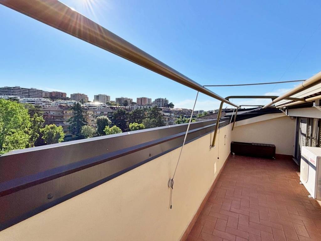 appartamento in vendita a Roma in zona Torrino