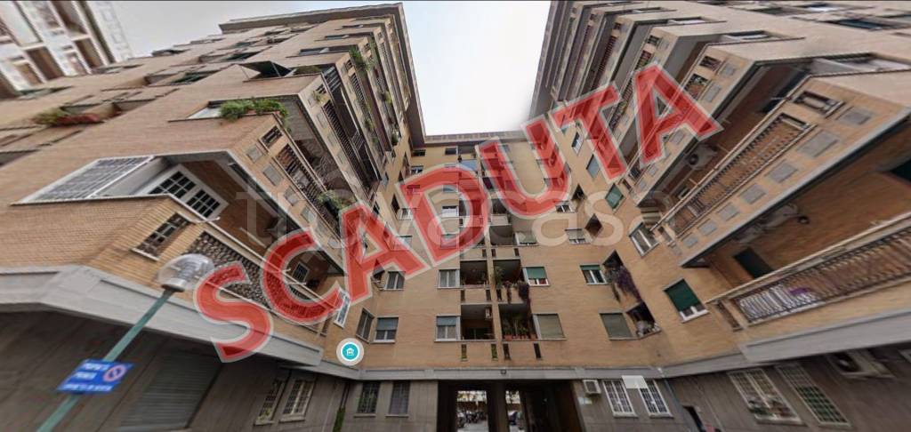 appartamento in vendita a Roma in zona Ostiense