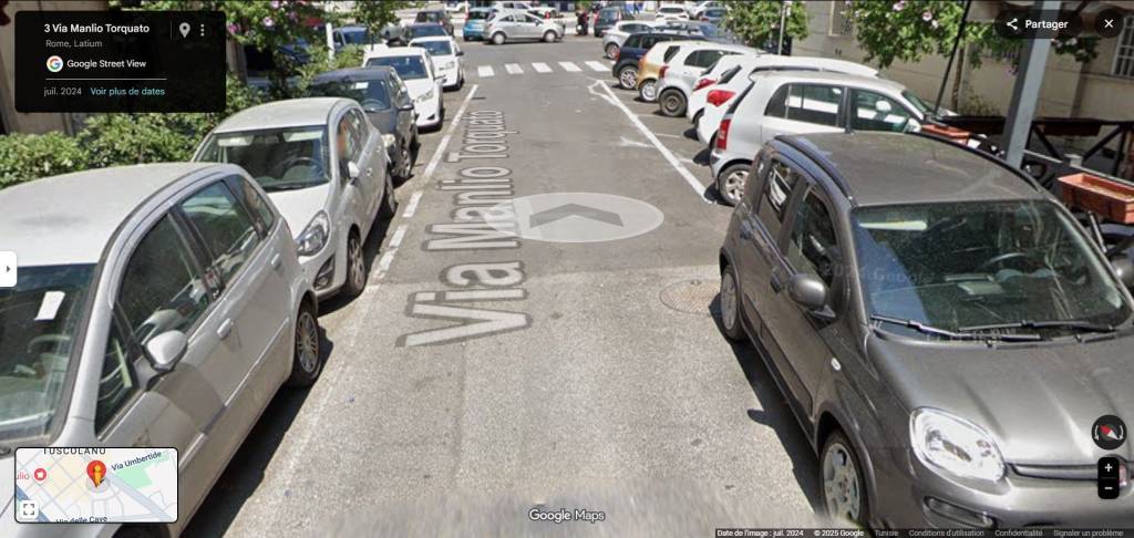 appartamento in vendita a Roma in zona Tuscolano