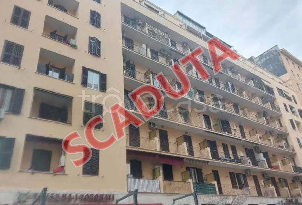 appartamento in vendita a Roma in zona Tuscolano