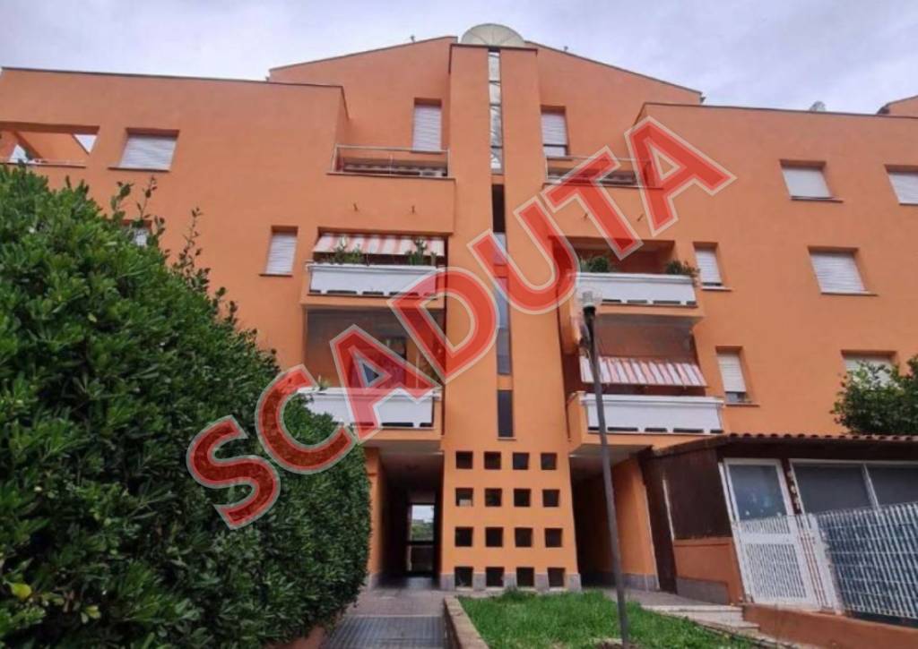 appartamento in vendita a Roma in zona Dragoncello