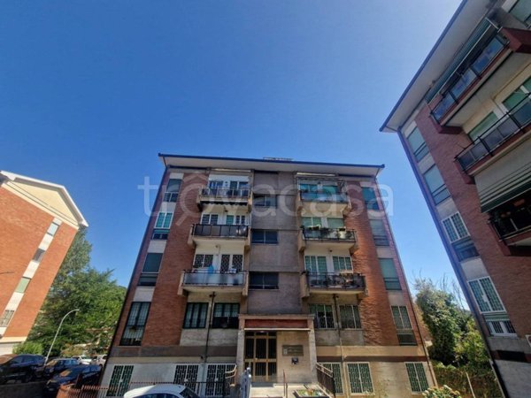 appartamento in vendita a Roma in zona Dragona/Bagnoletto
