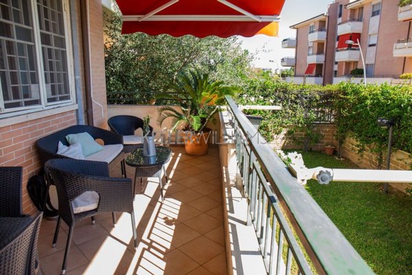 appartamento in vendita a Roma in zona Mezzocammino