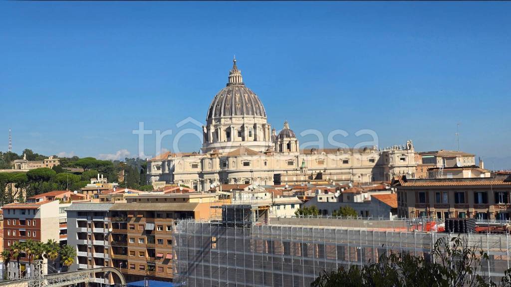 appartamento in vendita a Roma in zona Aurelio