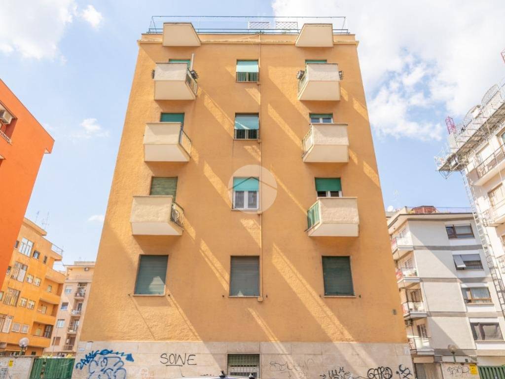 appartamento in vendita a Roma in zona Monte Sacro/Talenti