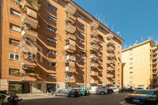 appartamento in vendita a Roma in zona Portuense