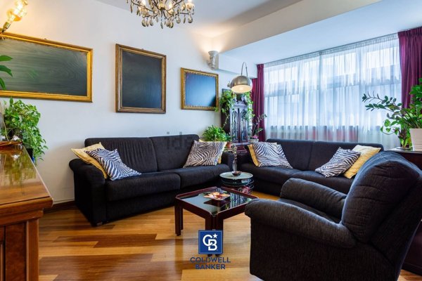 appartamento in vendita a Roma in zona Ardeatino