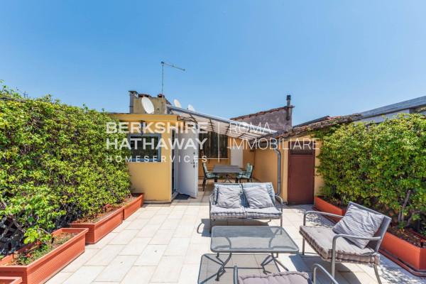 appartamento in vendita a Roma in zona Rione Prati