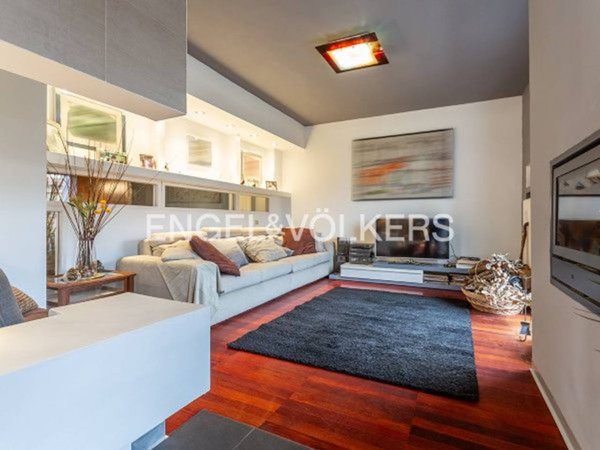 appartamento in vendita a Roma in zona Ostiense