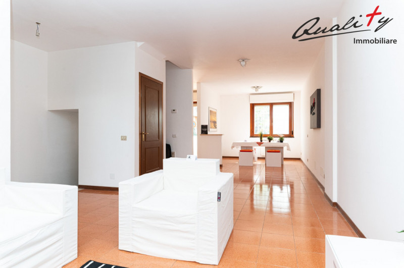 casa semindipendente in vendita a Roma in zona Acilia