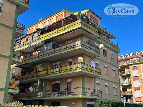 appartamento in vendita a Roma in zona Ostia