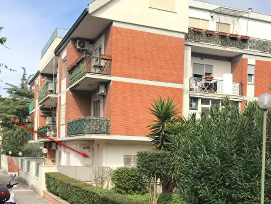 appartamento in vendita a Roma in zona Appio Claudio