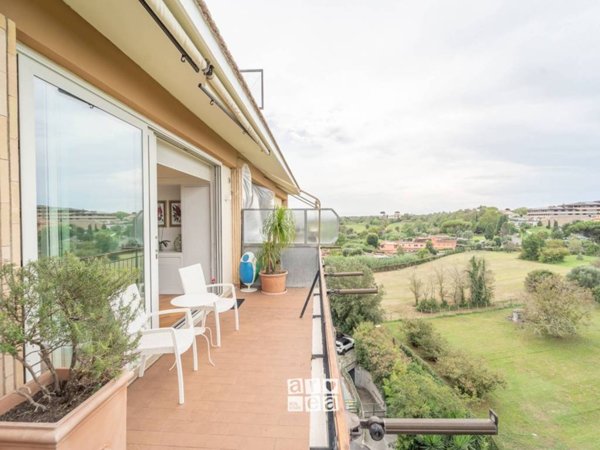 appartamento in vendita a Roma in zona Gianicolense