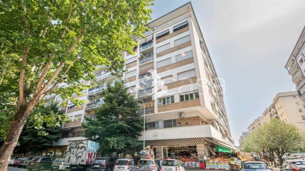 appartamento in vendita a Roma in zona Cinecittà