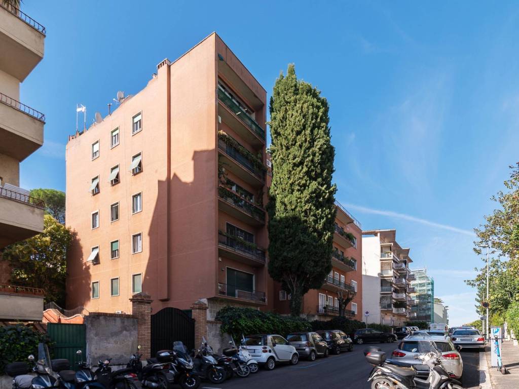 appartamento in vendita a Roma in zona Pinciano