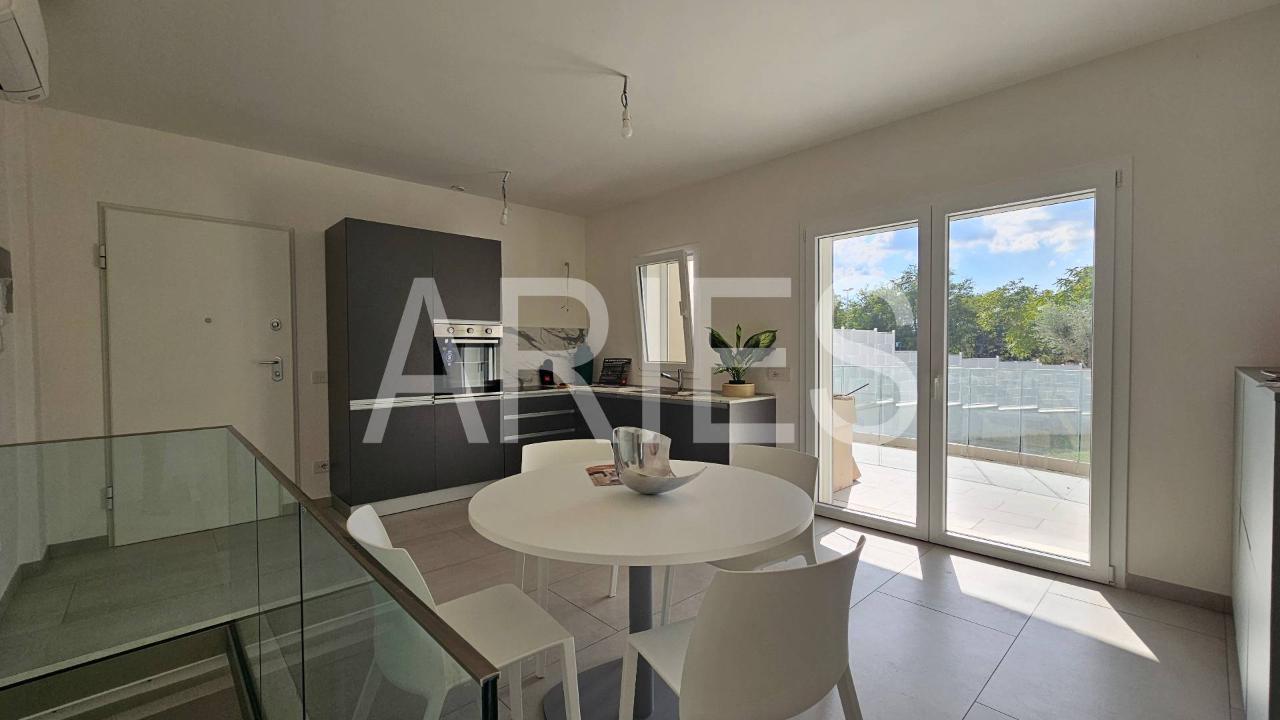 appartamento in vendita a Roma in zona Ostia