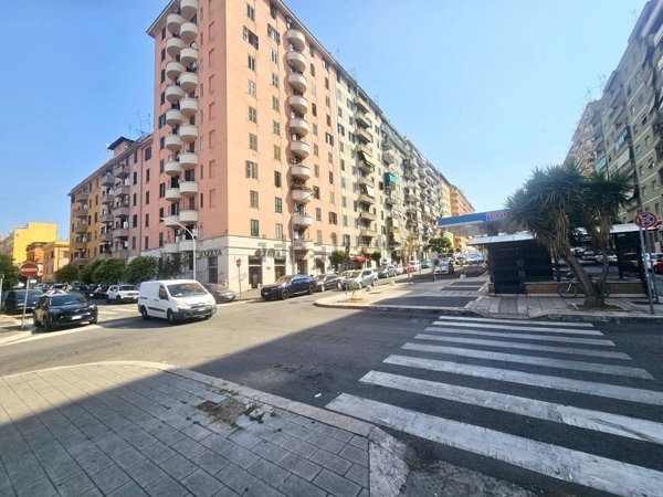 appartamento in vendita a Roma in zona Tuscolano