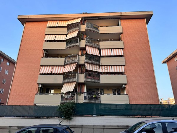 appartamento in vendita a Roma in zona Castel di Leva