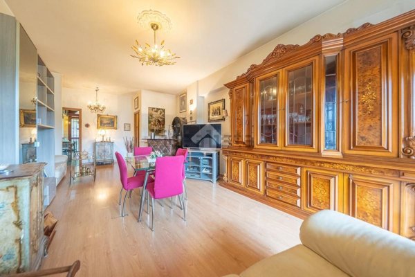 appartamento in vendita a Roma in zona Gianicolense