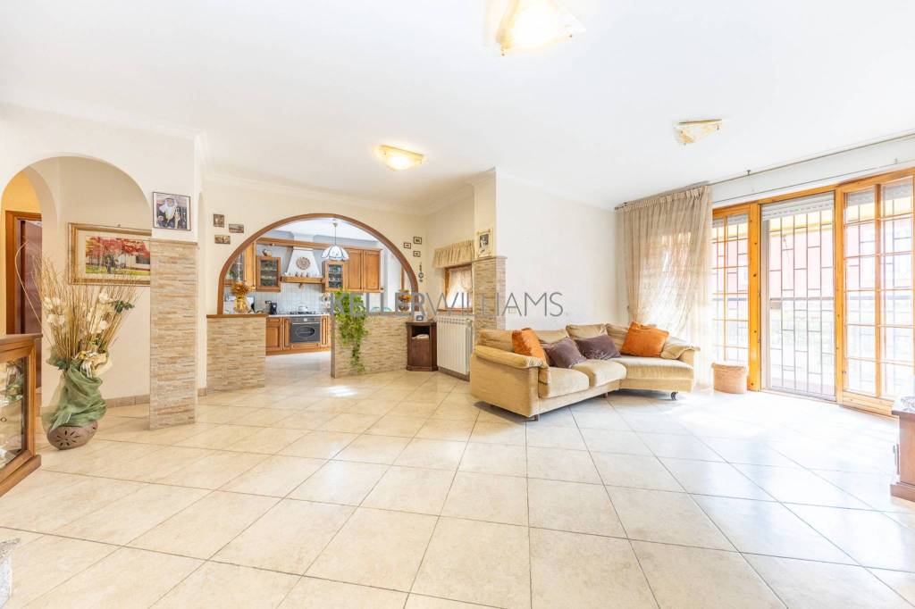 appartamento in vendita a Roma in zona Ponte di Nona