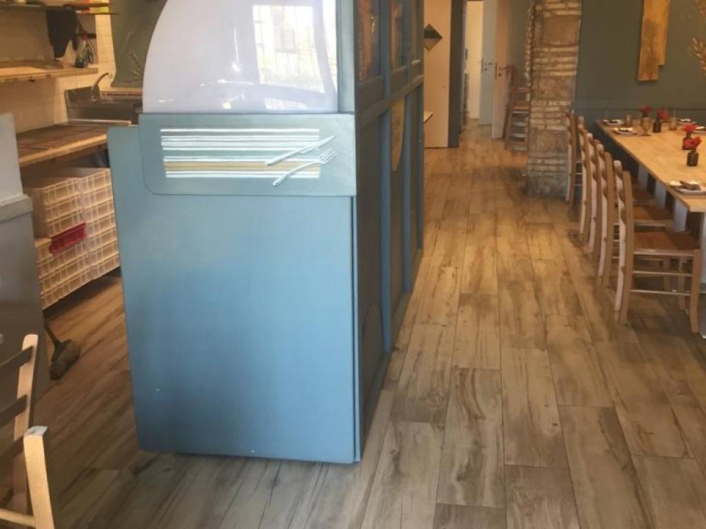 negozio in vendita a Roma in zona Monte Sacro/Talenti