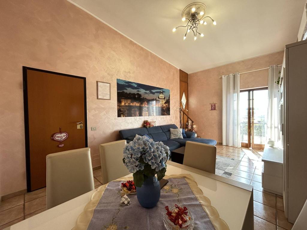 appartamento in vendita a Roma in zona Aurelio