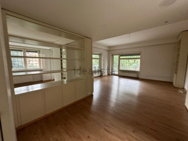 appartamento in vendita a Roma in zona Della Vittoria