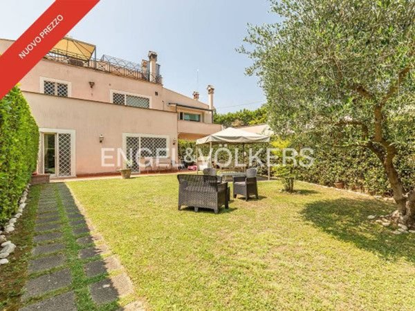 appartamento in vendita a Roma in zona La Giustiniana
