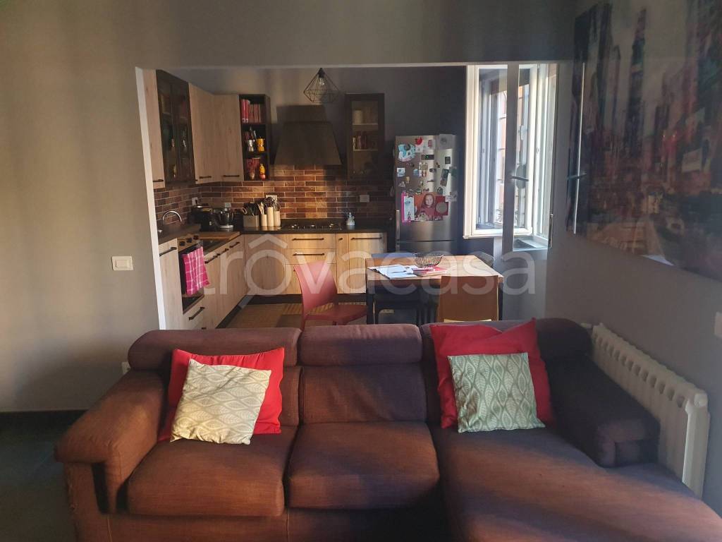 appartamento in vendita a Roma in zona Torre Maura