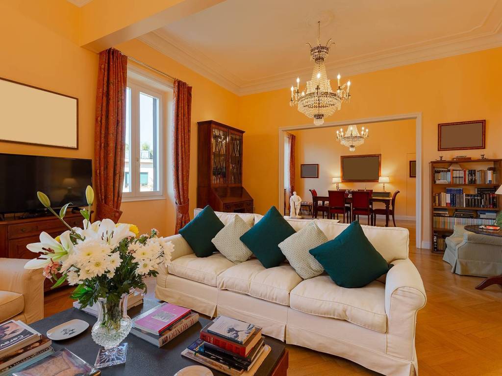 appartamento in vendita a Roma in zona Campo Marzio