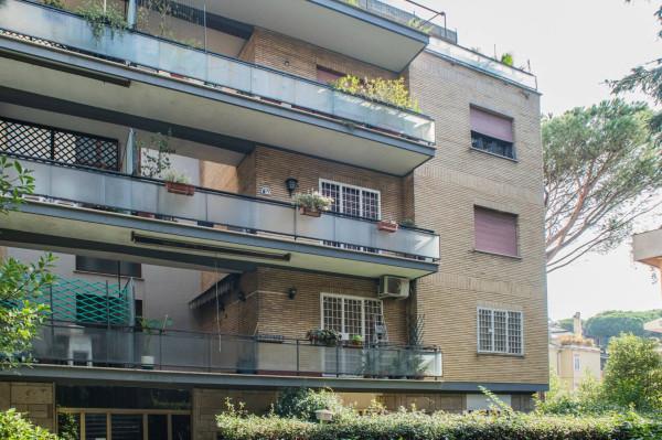 appartamento in vendita a Roma in zona Tor di Quinto