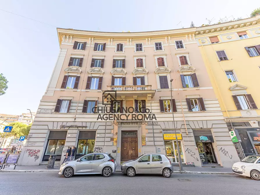 appartamento in vendita a Roma in zona Appio Latino