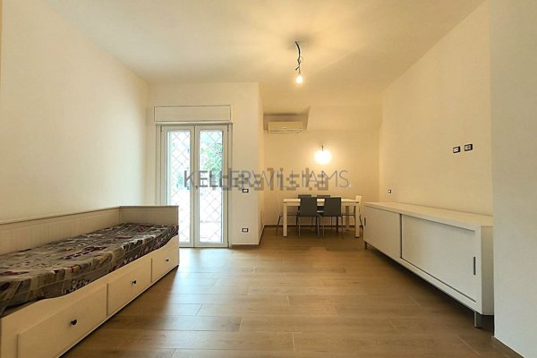 appartamento in vendita a Roma in zona Torre Gaia