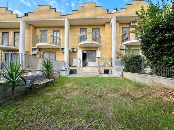 casa indipendente in vendita a Roma in zona Olgiata