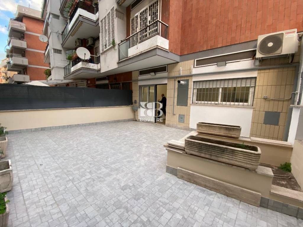 appartamento in vendita a Roma in zona Portuense